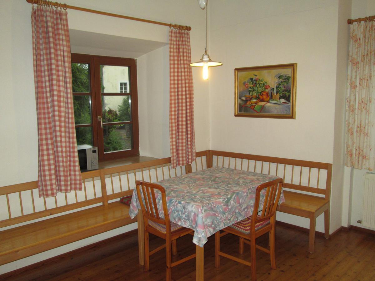 Schloss Manndorf Gaestehaus Kotschach-Mauthen Extérieur photo